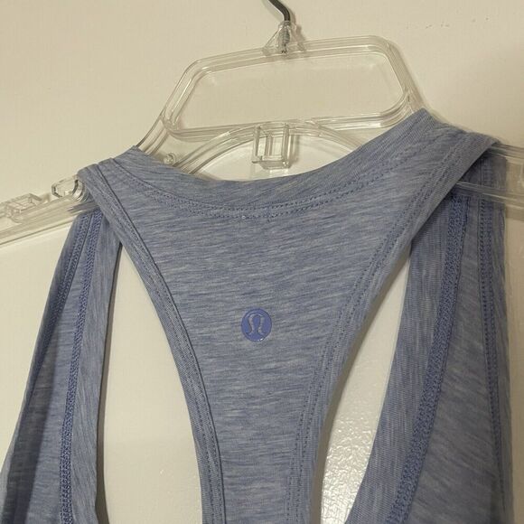 LULULEMON baby blue scoop neck racerback workout tank top size 4 - Picture 2 of 4